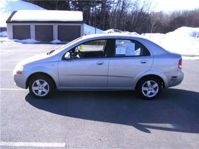 Used Chevrolet Aveo 2005 : $54