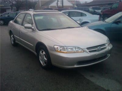 Used Honda Accord 1998 : $4995