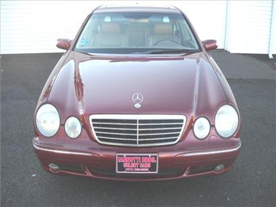 Used Mercedes-Benz EClass 2000 : $8950
