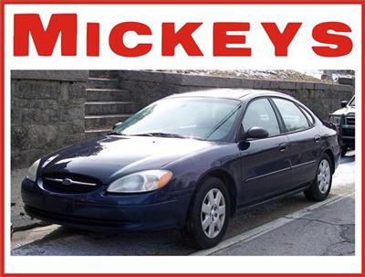 Used Ford Taurus 2002 : $3995