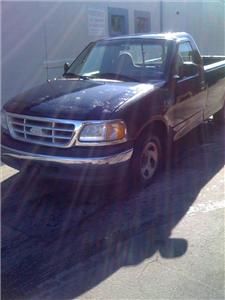 Used Ford F150 1999 : $2650