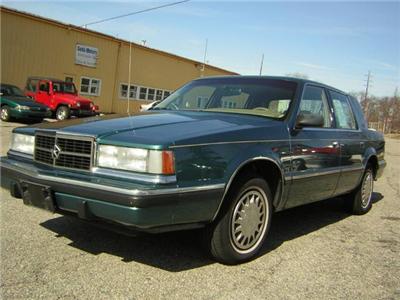 Used Dodge Dynasty 1993 : $3499