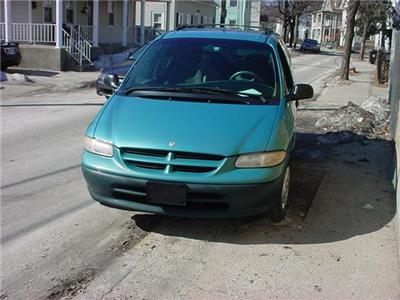 Used Dodge Caravan 1997 : $2995