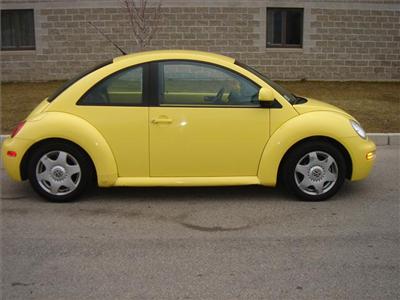 Used Volkswagen NewBeetle 1998 : $5900