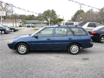 Used Ford Escort 1998 : $2900