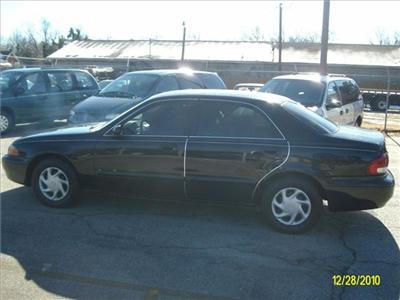Used Mazda 626 1999 : $0