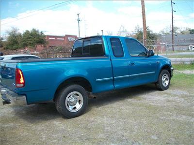 Used Ford Explorer 2001 : $3995