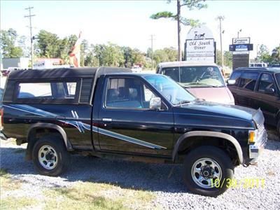 Used Nissan Pickup 1991 : $3995