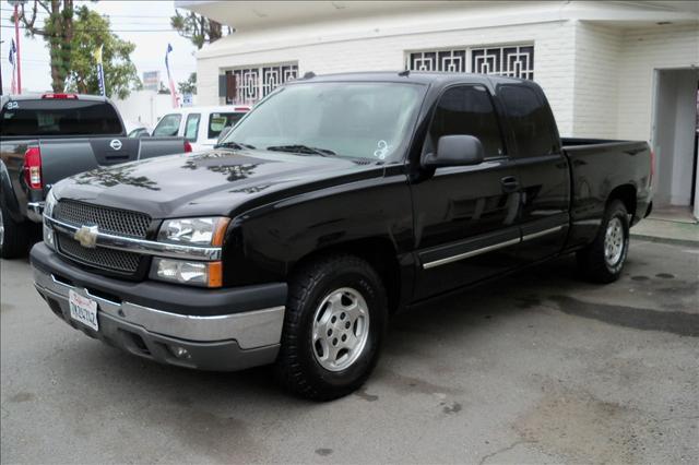 Used Chevrolet Silverado 2004 : $9700