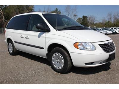 Used Chrysler Voyager 2003 : $6995