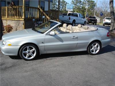 Used Volvo C70 2001 : $8450