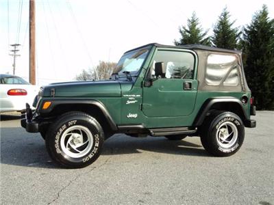 Used Jeep Wrangler 2000 : $10380