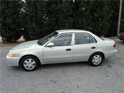 Used Toyota Corolla 2001 : $4190