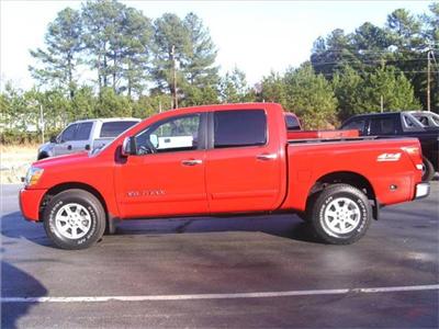 Used Nissan Titan 2006 : $17977