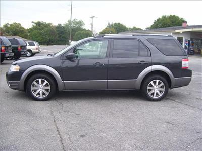 Used Ford TaurusX 2008 : $13900