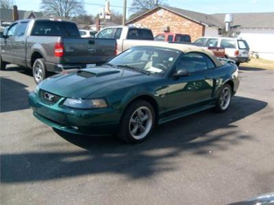 Used Ford Mustang 2001 : $8995