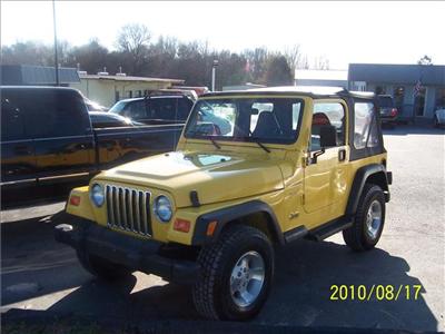 Used Jeep Wrangler 2002 : $10800