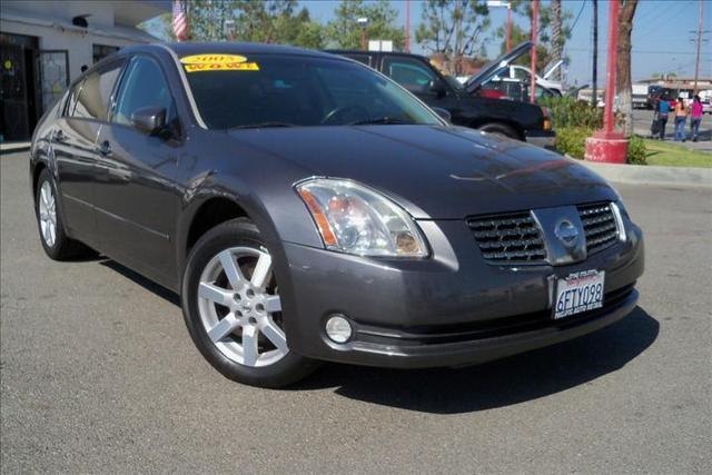 Used Nissan Maxima 2005 : $11500