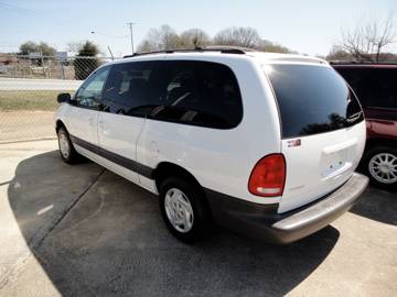 Used Dodge GrandCaravan 2000 : $4900