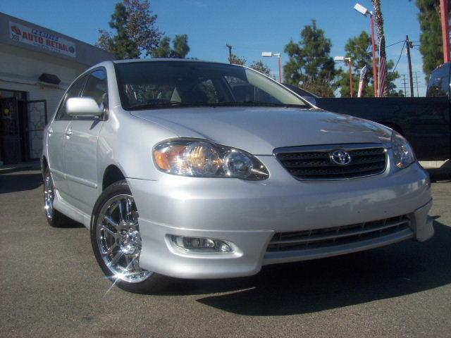 Used Toyota Corolla 2006 : $8900