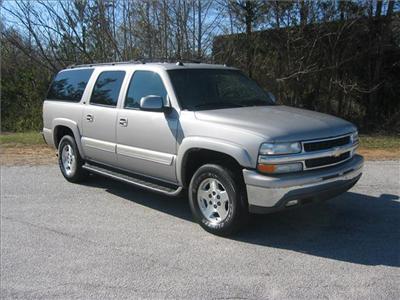 Used Chevrolet Suburban 2004 : $12900