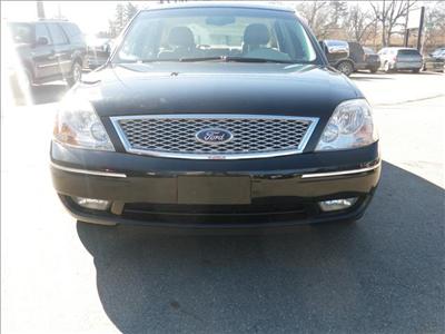 Used Ford FiveHundred 2005 : $12500