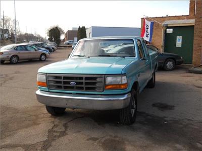 Used Ford F150 1995 : $2495
