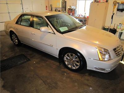 Used Cadillac DTS 2008 : $29900