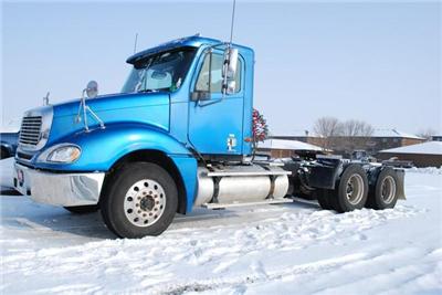 Used FREIGHTLIN COLUMBIA1 2004 : $0