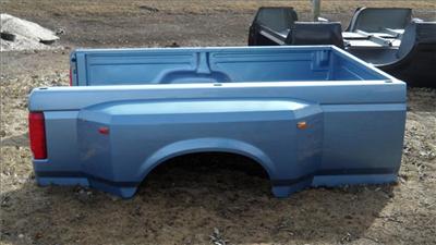 Used Ford Dually 1997 : $1600