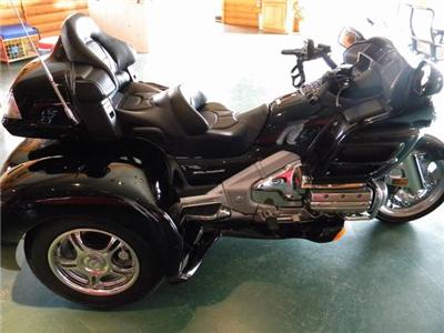 Used HONDA GL1800 2006 : $24988