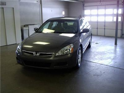 Used Honda Accord 2006 : $15800
