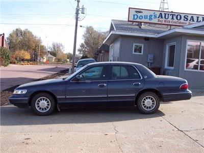 Used Mercury GrandMarquis 1996 : $1995