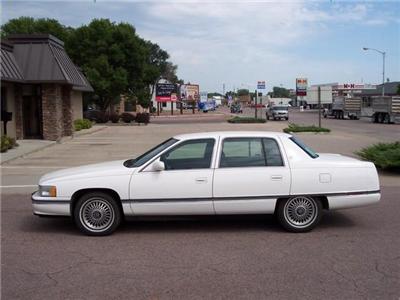 Used Cadillac Deville 1995 : $3495