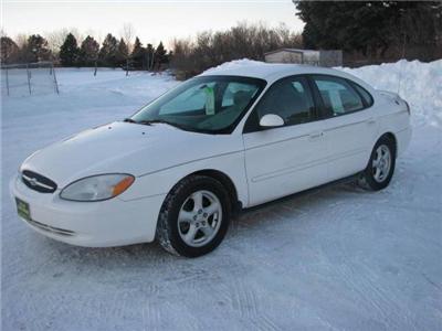 Used Ford Taurus 2003 : $3450