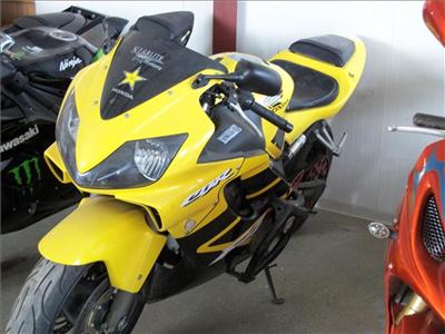 Used Honda CBR 2003 : $3400