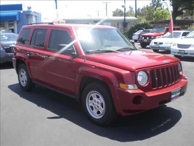 Used Jeep Patriot 2008 : $11995