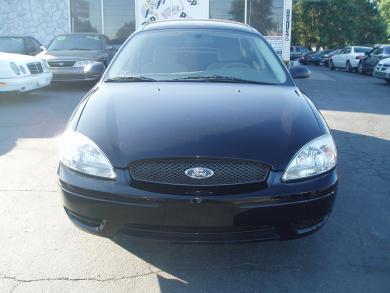 Used Ford Taurus 2006 : $5999