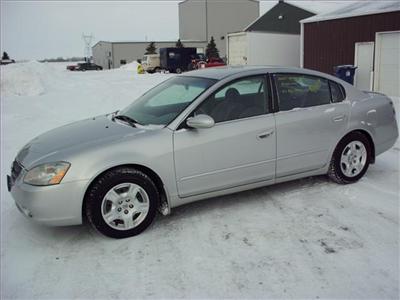 Used Nissan Altima 2002 : $6990