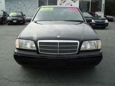 Used Mercedes Benz CClass 1996 : $4999