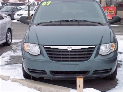 Used Chrysler TownandCountry 2007 : $8550