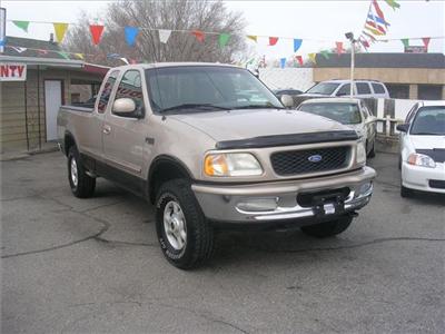 Used Ford F150 1997 : $5495