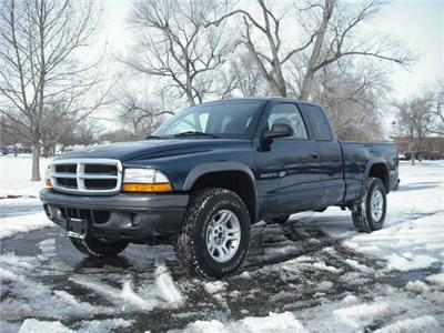 Used Dodge Dakota 2002 : $5990