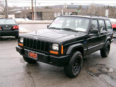 Used Jeep Cherokee 1997 : $3900