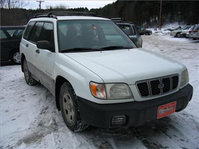 Used Subaru Forester 2001 : $3500