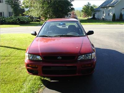Used Subaru Impreza 2000 : $4800