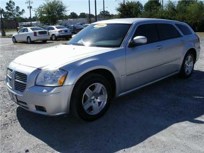 Used Dodge Magnum 2006 : $0