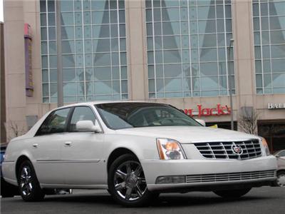 Used Cadillac DTS 2006 : $12995