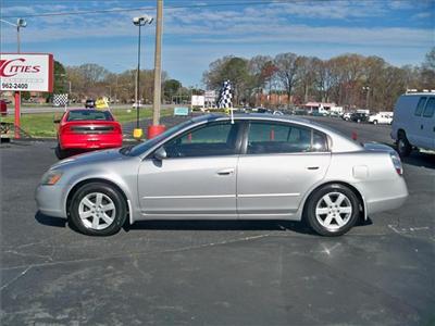 Used Nissan Altima 2003 : $8995
