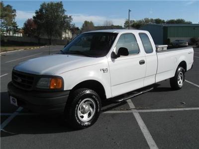 Used Ford F150Heritage 2004 : $14500